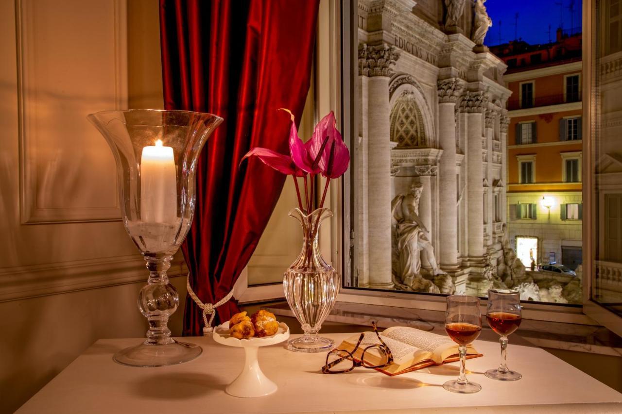 Trevi Ab Aeterno - Amazing View Of The Trevi Fountain Apartment Rome Bagian luar foto